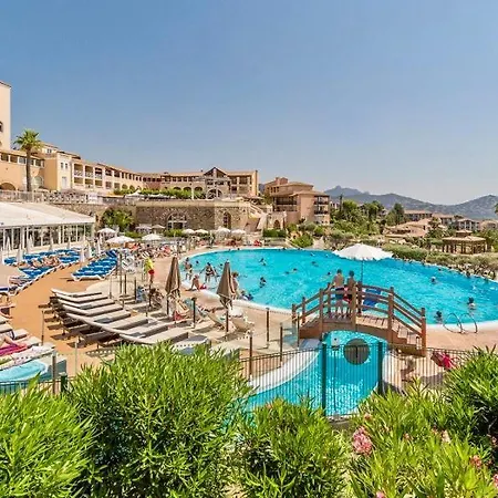 Cap Esterel Vivez Le Prestige Dans Un Spacieux De Gamme Avec Vue Mer, Piscines * Saint-Raphaël