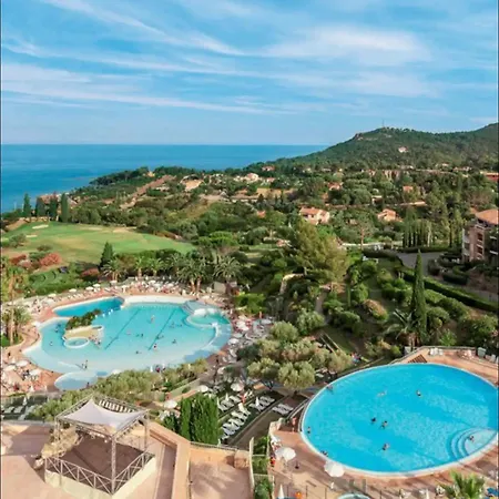 Cap Esterel Vivez Le Prestige Dans Un Spacieux De Gamme Avec Vue Mer, Piscines