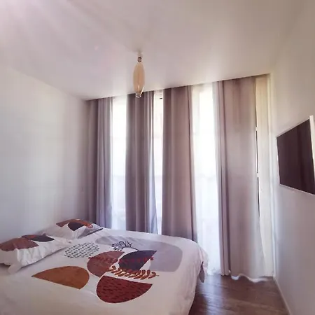 Cap Esterel Vivez Le Prestige Dans Un Spacieux De Gamme Avec Vue Mer, Piscines Apartament