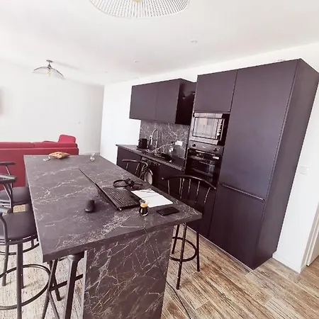 Cap Esterel Vivez Le Prestige Dans Un Spacieux De Gamme Avec Vue Apartment *